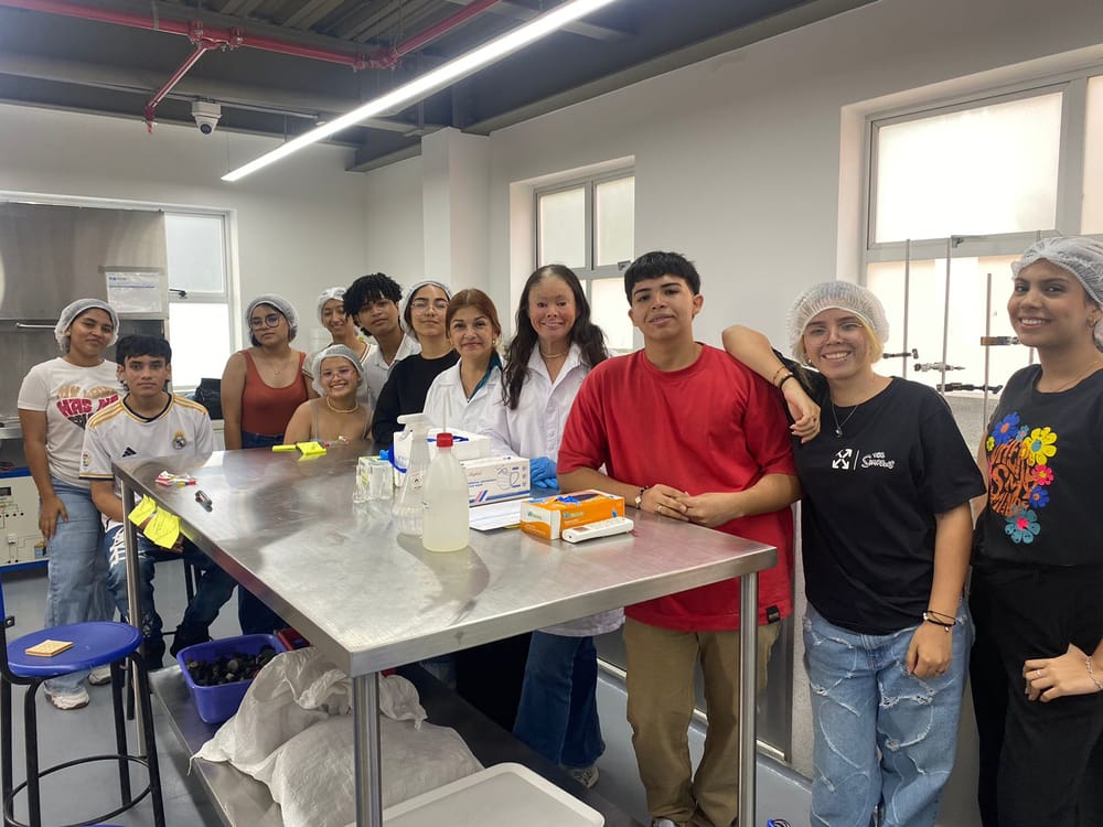 Estudiantes de grado 11° participan en el primer encuentro del semillero ‘PetroCrea’ imagen de la publicación