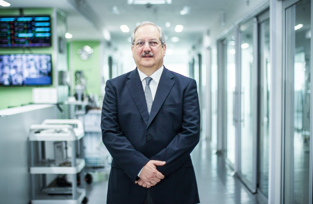 Víctor Raul Castillo fue seleccionado uno de los CEO más influyentes del mundo imagen de la publicación