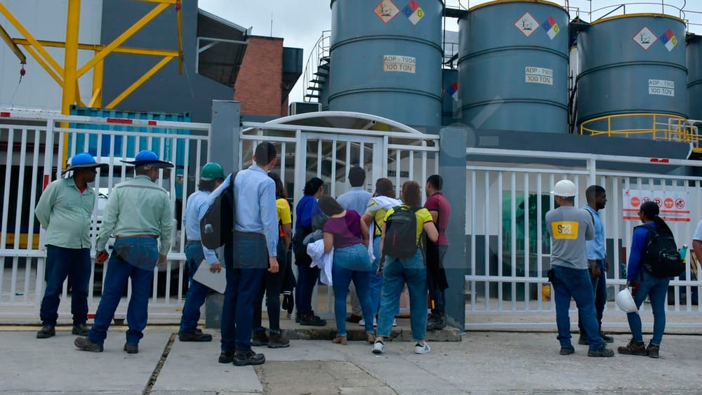 Explosión de caldera provoca evacuación en Barranquilla imagen de la publicación