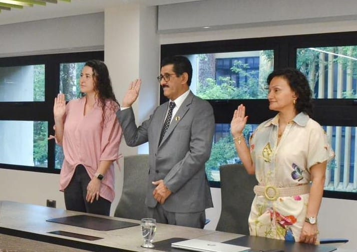 Toma de juramento y posesión a funcionarios UIS imagen de la publicación