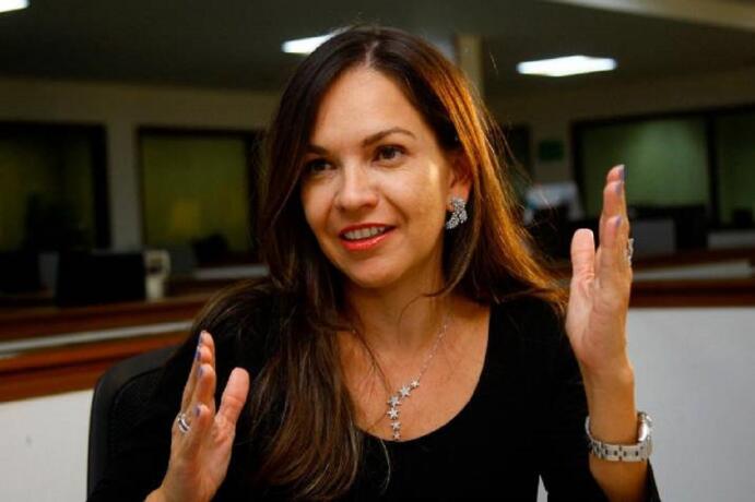 Abren investigación contra exembajador colombiano por acoso contra periodista santandereana imagen de la publicación
