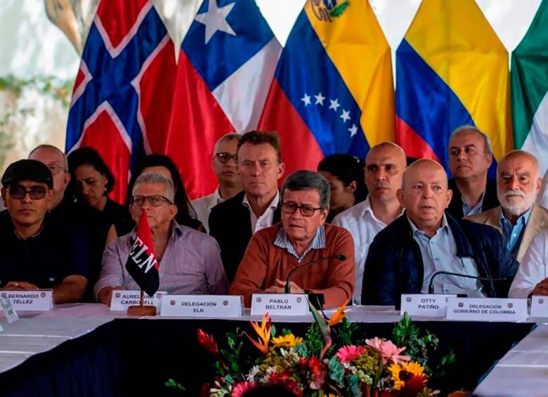 Gobierno y ELN retoman diálogos de paz en Venezuela imagen de la publicación