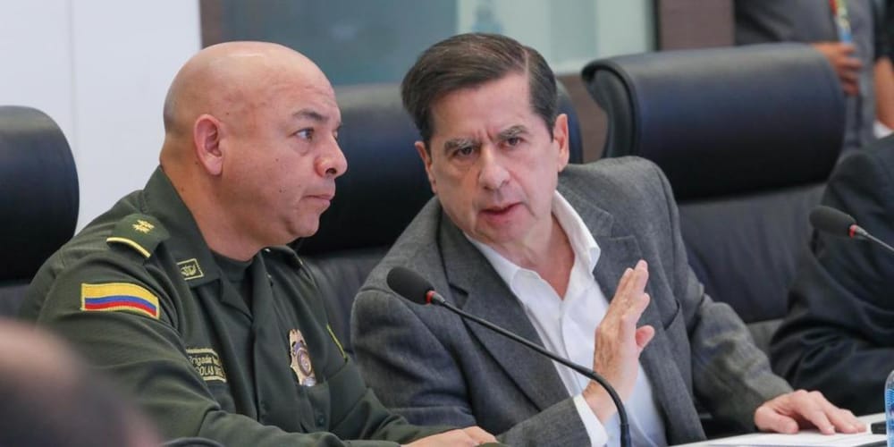 'Quienes miraron hacia otro lado ahora cuestionan la ofensiva de nuestras Fuerzas Militares': ministro Cristo defiende operación 'Perseo' imagen de la publicación