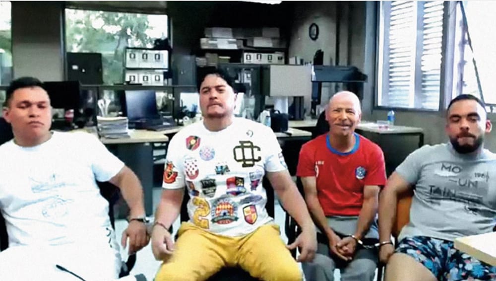 Indefensos ancianos estafados con brujería Utilizaron una emisora y les quitaron casas y millonarias sumas de dinero imagen de la publicación