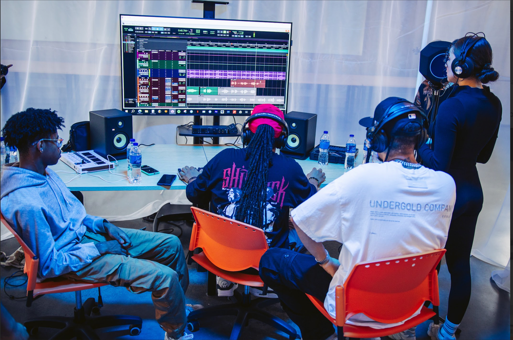 Descomunal: La plataforma colombiana que revoluciona la industria musical imagen de la publicación