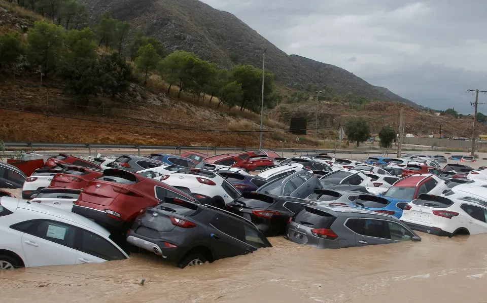 Al menos 95 muertos por inundaciones en España imagen de la publicación