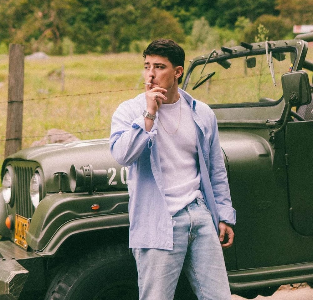 Alejandro Saavedra le canta a los amores en espera imagen de la publicación