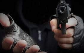 A plena luz del día robaron una ferretería en San Gil imagen de la publicación