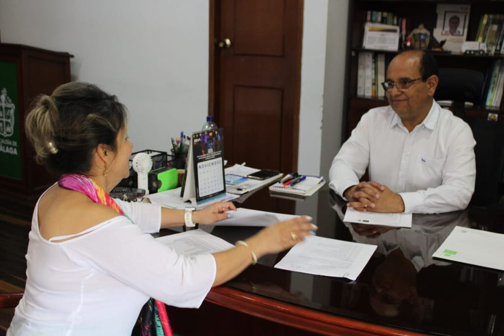 Alcaldía de Málaga fortalece sus espacios con mobiliario donado imagen de la publicación