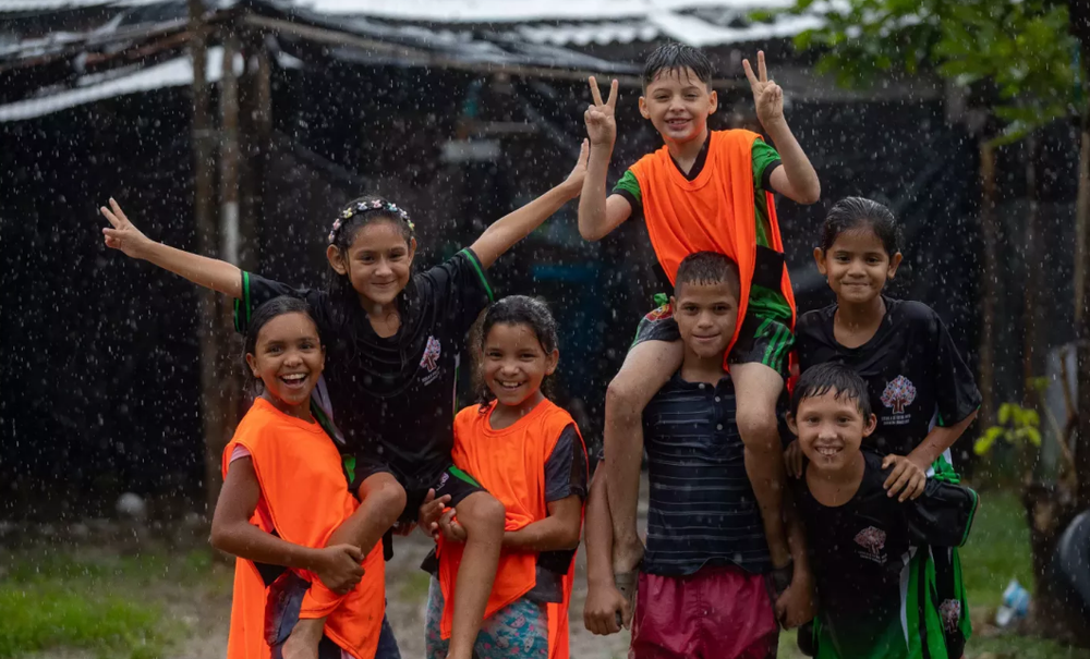 Cerca de 89 mil menores recibirán apoyo con la Mochila Atrapasueños 2024 imagen de la publicación