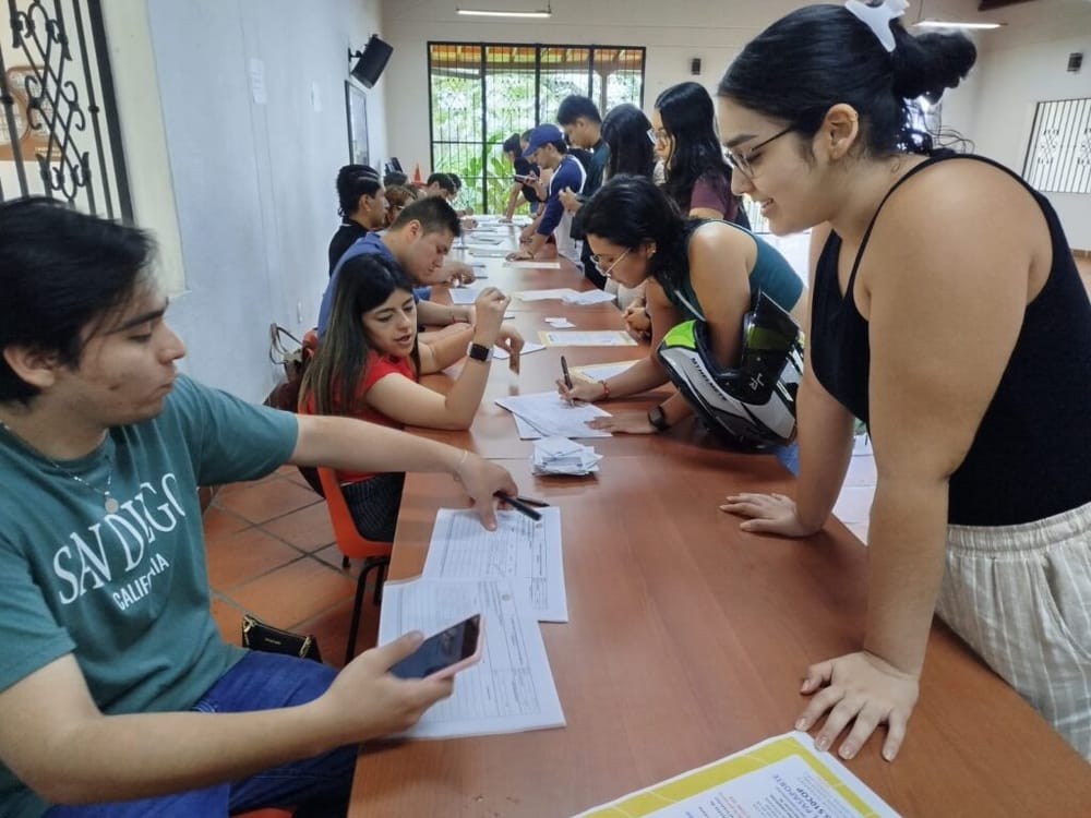 Más de 5 mil miembros de la UIS beneficiados con citas para pasaportes imagen de la publicación