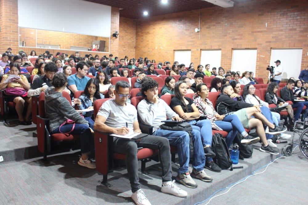 Semana del Lenguaje 2024: Un espacio para analizar consumos culturales imagen de la publicación