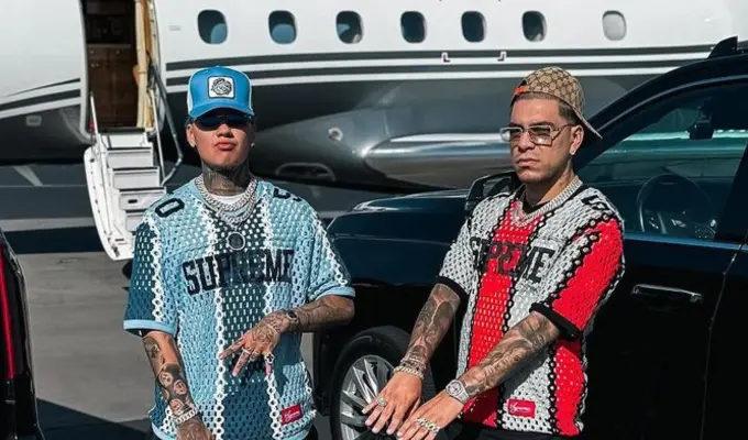 Blessd y Ryan Castro protagonizan incidente con un fan en Chicago imagen de la publicación