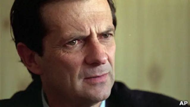 Exministro Londoño pide a Uribe elegir candidato presidencial para 2026 imagen de la publicación