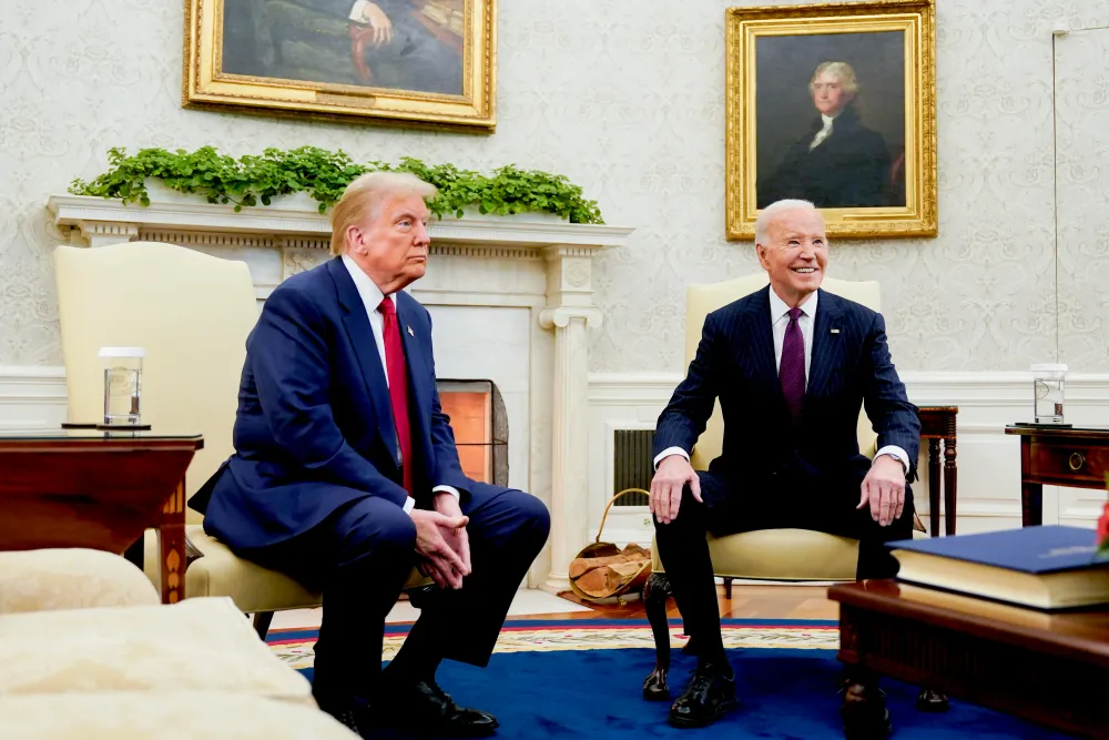 Biden y Trump se reúnen en la Casa Blanca para iniciar transición de poder imagen de la publicación