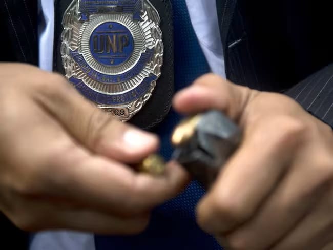 Exigen a la UNP seriedad en la protección de los personeros: un chaleco y un pito no son suficientes imagen de la publicación
