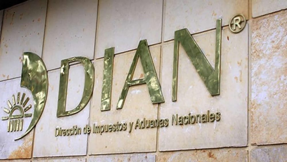 DIAN anuncia que patinará en el Congreso reforma al sistema tributario imagen de la publicación