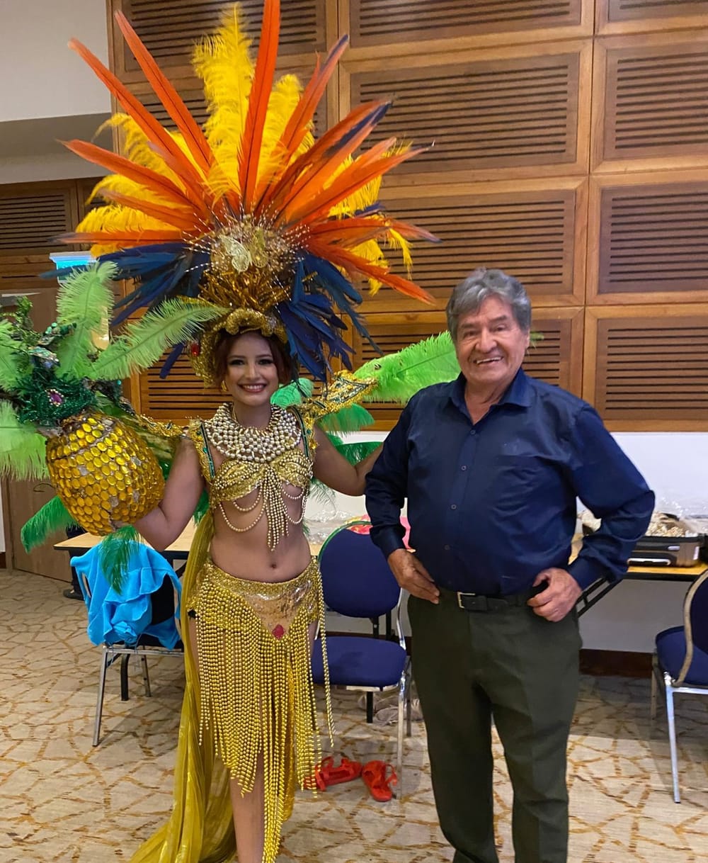 Mejor Traje Típico en Reinado Mundial de la Piña imagen de la publicación