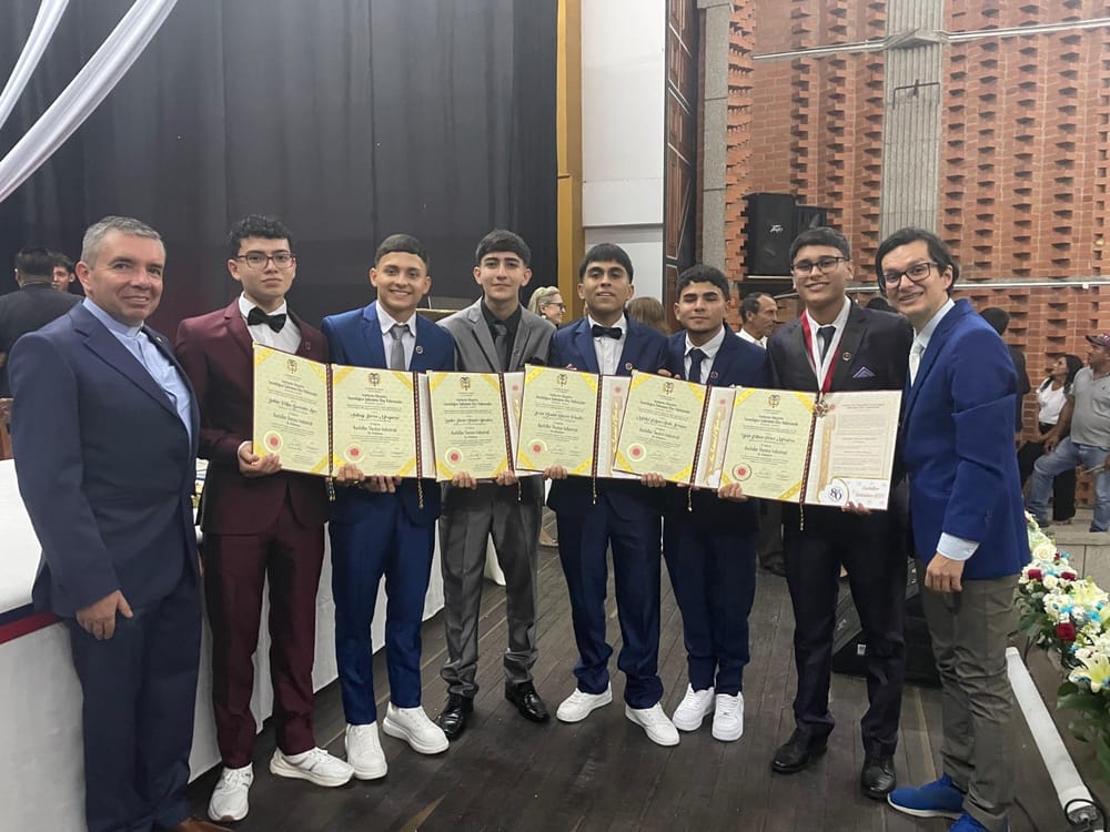 Teatro Juvenil  Salesiano en festival de teatro en CHILE imagen de la publicación