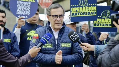 Exdirector de la Policía, general Jorge Luis Vargas, guarda silencio sobre Pegasus ante la Fiscalía imagen de la publicación