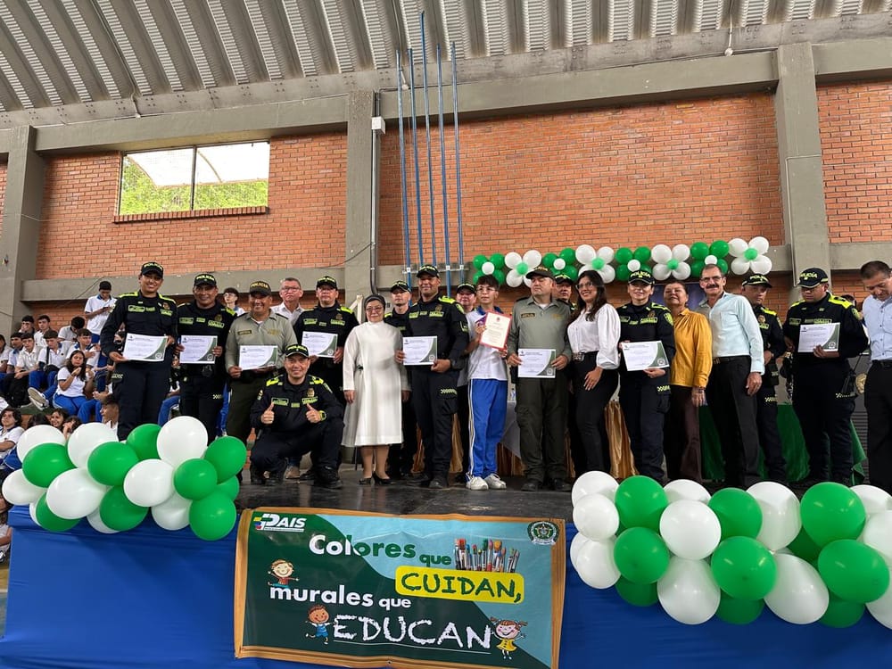 'Colores que cuidan, murales que educan': Premian el arte escolar en San Gil imagen de la publicación