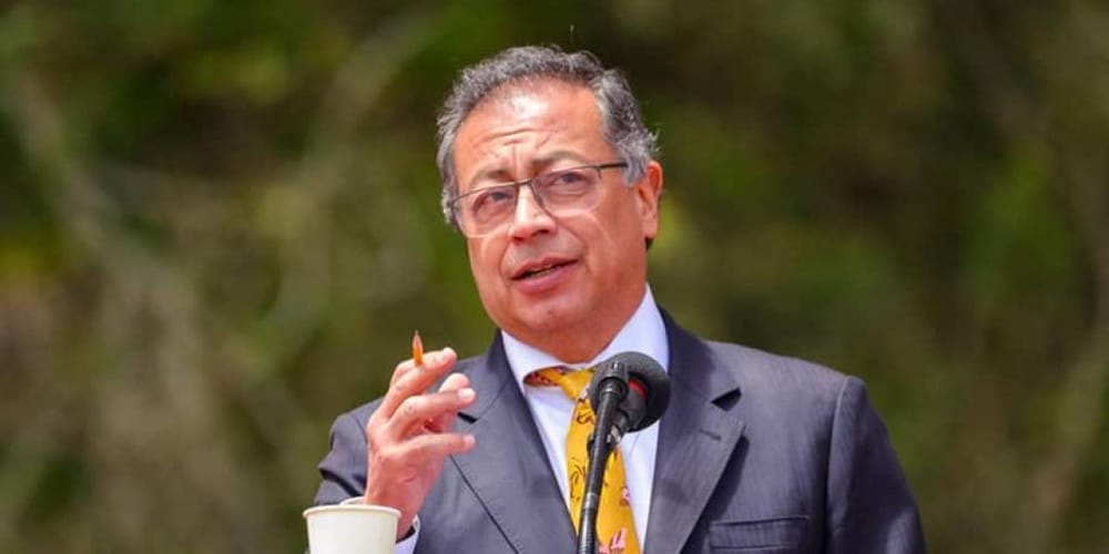 Petro propone tribunal de cierre para avanzar en 'Paz total' imagen de la publicación