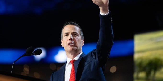 Bernie Moreno hace historia como el primer colombiano en el Senado de EE.UU. imagen de la publicación