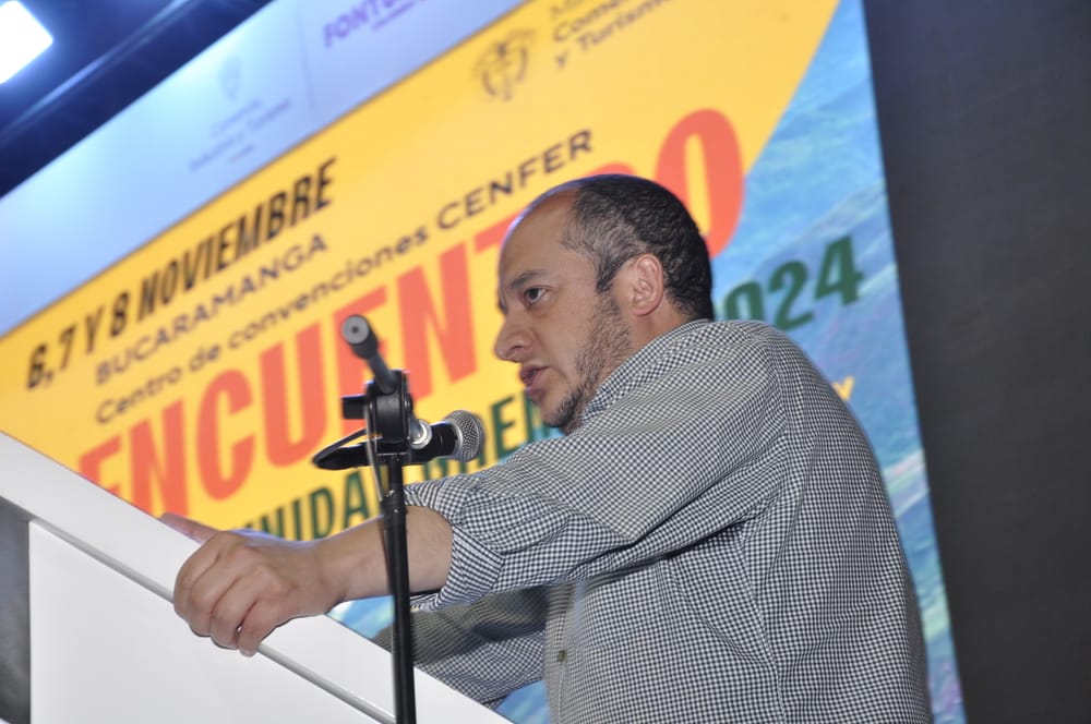 Retos del transporte en Santander y Colombia según Carlos Caicedo imagen de la publicación