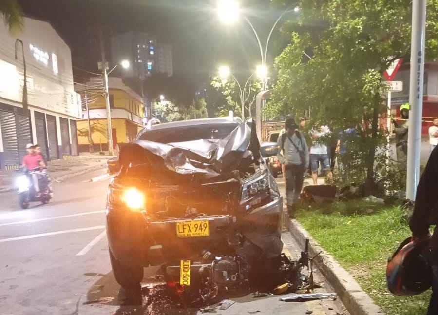 (VIDEO) Identifican al motociclista fallecido en la noche de este viernes en el centro de  Bucaramanga imagen de la publicación
