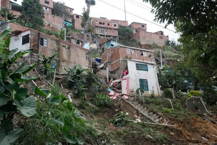 Aprobados $12 mil millones para evitar colapsos en Asomiflor imagen de la publicación