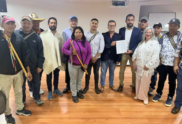 Comunidades Emberá regresan a sus tierras tras acuerdo con el Gobierno Nacional imagen de la publicación