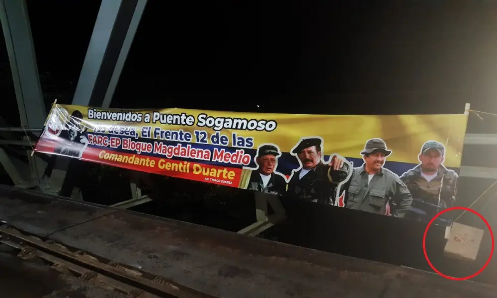 Puerto Wilches amaneció con una pancarta de las disidencias FARC imagen de la publicación