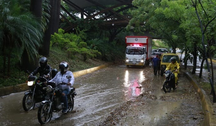 Más de 230 familias afectadas por fuertes lluvias en zona rural de Cúcuta imagen de la publicación
