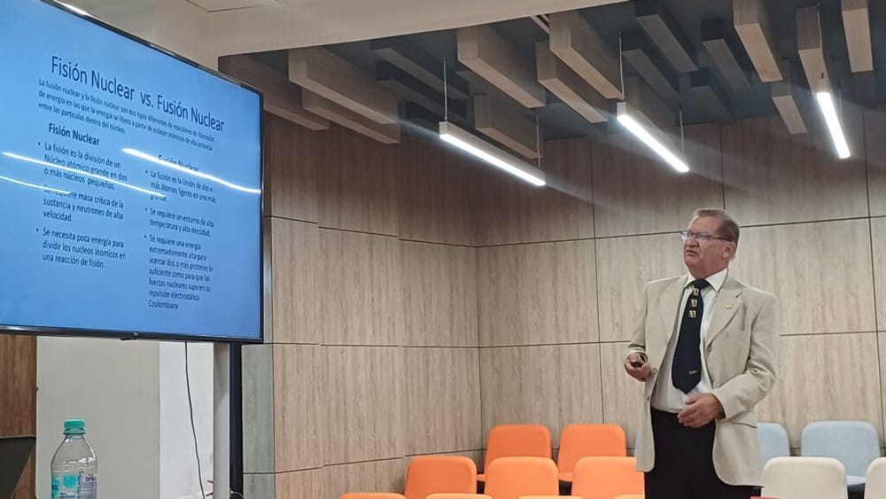 Experto en energía nuclear, Dr. Edbertho Leal, analizó las perspectivas para Colombia imagen de la publicación