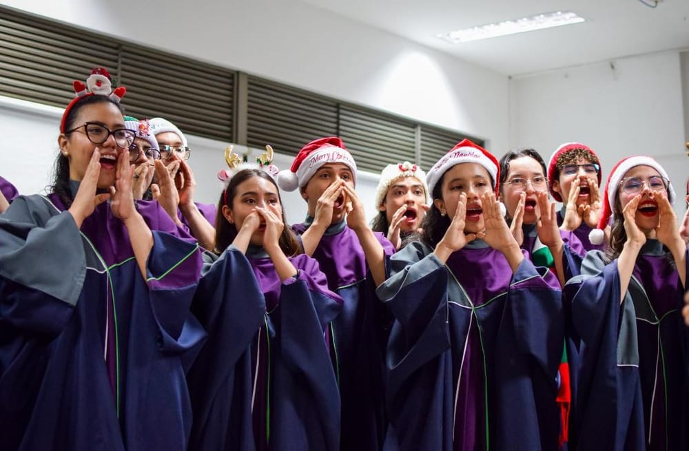 UIS Barbosa se ilumina con la magia de la Navidad imagen de la publicación