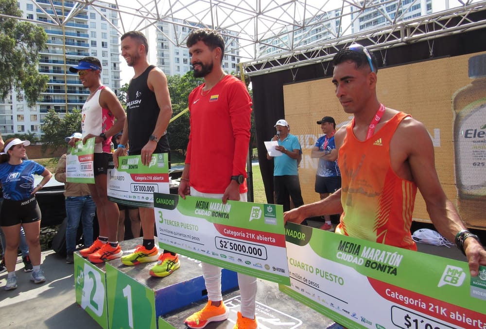 David Gómez y Angie Orjuela ganadores de la Media Maratón Ciudad Bonita imagen de la publicación