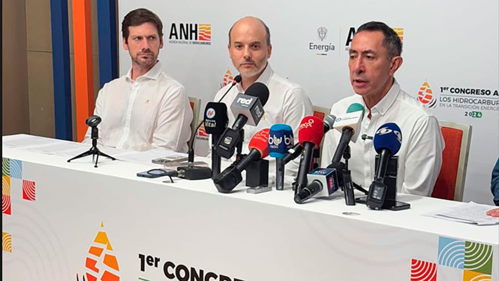 ¿No que no? Petro permitió cinco nuevos proyectos de extracción de hidrocarburos imagen de la publicación