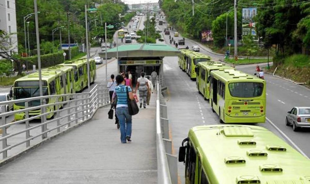 ¿Es estudiante UIS? Le contamos cómo acceder a jugoso descuento en Metrolínea imagen de la publicación