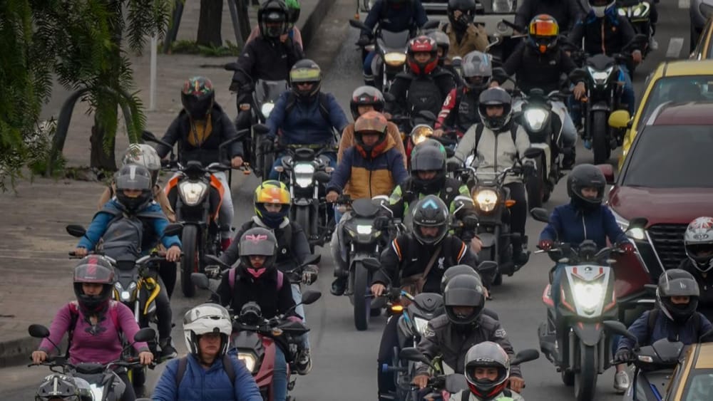 Nueva restricción a parrilleros en moto en Bucaramanga imagen de la publicación