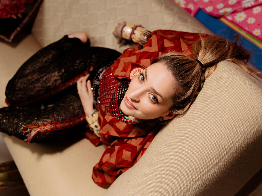 Mirella Cesa presenta "De Vuelta al Pesebre" imagen de la publicación