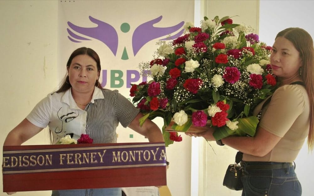 Padre recuperó los restos de su hijo desaparecido tras 27 años de búsqueda imagen de la publicación