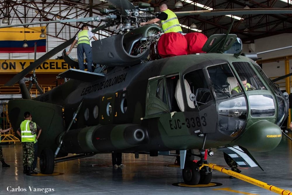 Procuraduría inspecciona helicópteros del Ejército imagen de la publicación