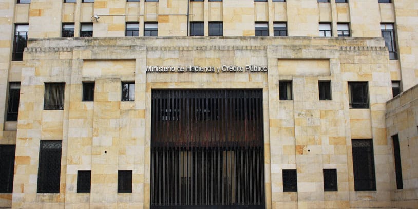 Ministerio de Hacienda cuestionado por el manejo de $23.000 millones del Fonpet imagen de la publicación