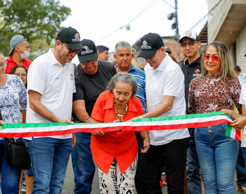 Entrega de obras para beneficio de la comunidad en Piedecuesta imagen de la publicación