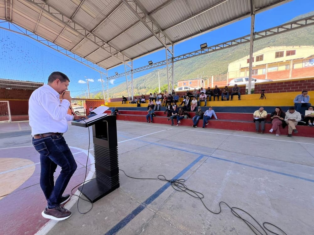 Fracasan reuniones entre Minambiente y Soto Norte: A la fuerza gobierno quiere imponer reserva temporal imagen de la publicación