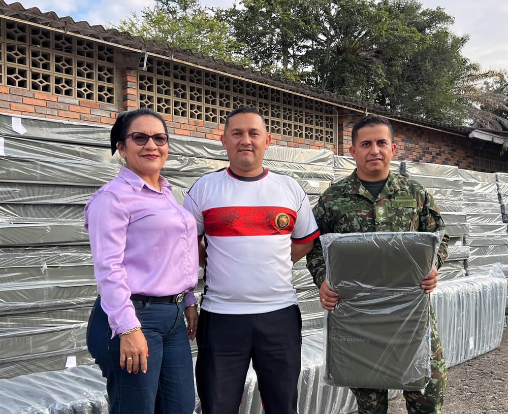 Entrega de materiales de Intendencia al Batallón José Antonio Galán imagen de la publicación