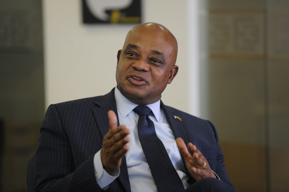 Luis Gilberto Murillo candidato presidencial imagen de la publicación