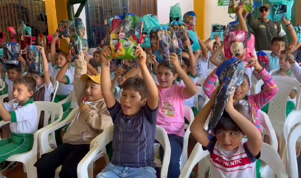 PAIS llega a los niños con "Regreso a clases: ¡tu morral, tus sueños!" imagen de la publicación