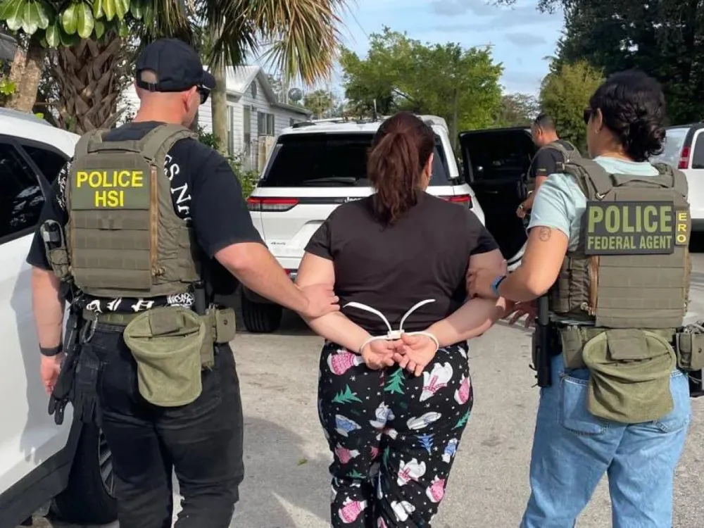 Con recompensas por delatar migrantes, Trump acentúa el racismo en EE.UU. imagen de la publicación