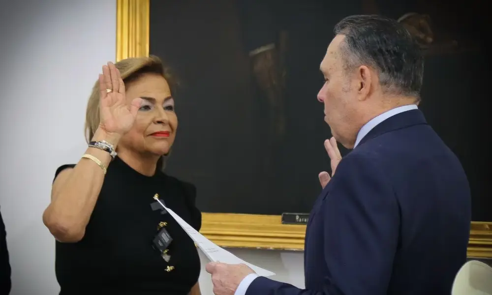 Una mujer será en el senado el reemplazo del Santandereano José Alfredo Marín imagen de la publicación